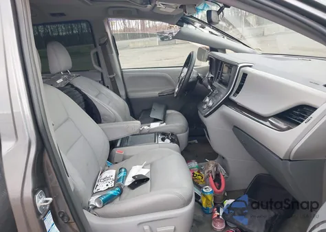 2016 Toyota Sienna Xle 7 Passenger from USA, damaged, VIN 5TDDK3DC0GS141644